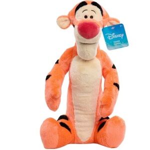 Disney Signature Collection Tigger Plush: Stuffed Animal Polyester Toy